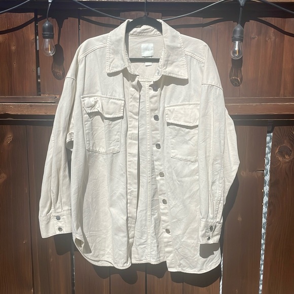 Women’s Shirt Jacket - Picture 1 of 3